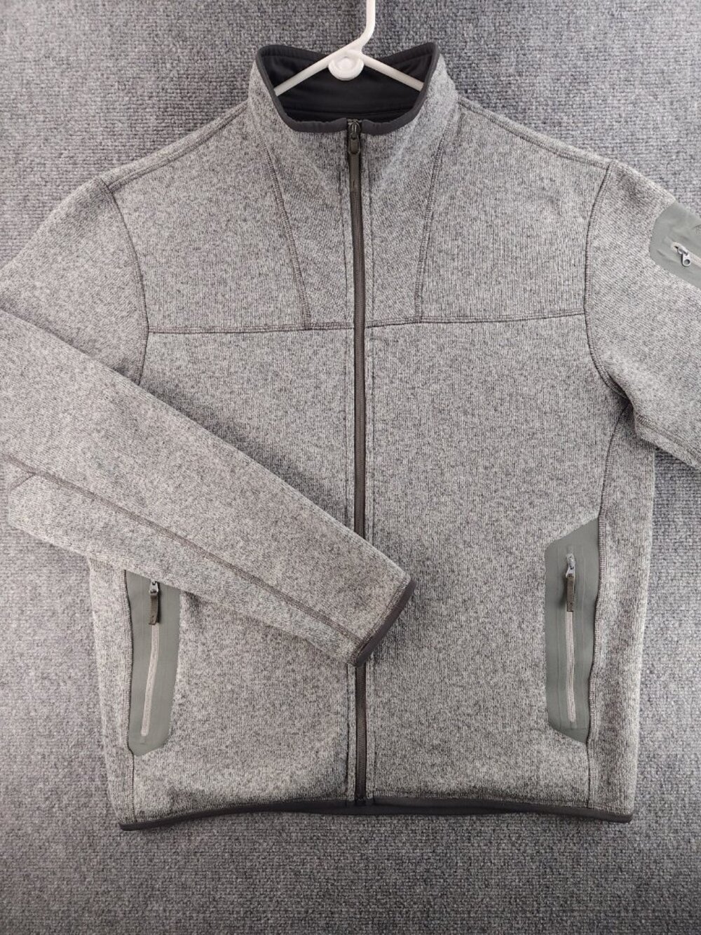 Arc'teryx Gray Polyester Jacket Mens Large Olive Green Trim 15375 Fleece Logo